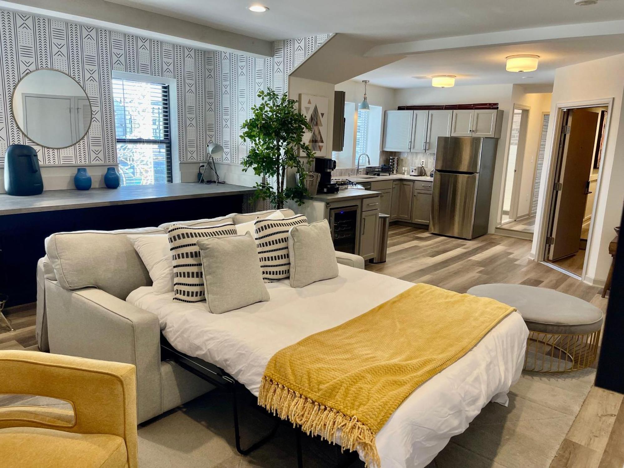 Modern Fully Renovated Suite & Loft In Downtown Trenton Exteriér fotografie