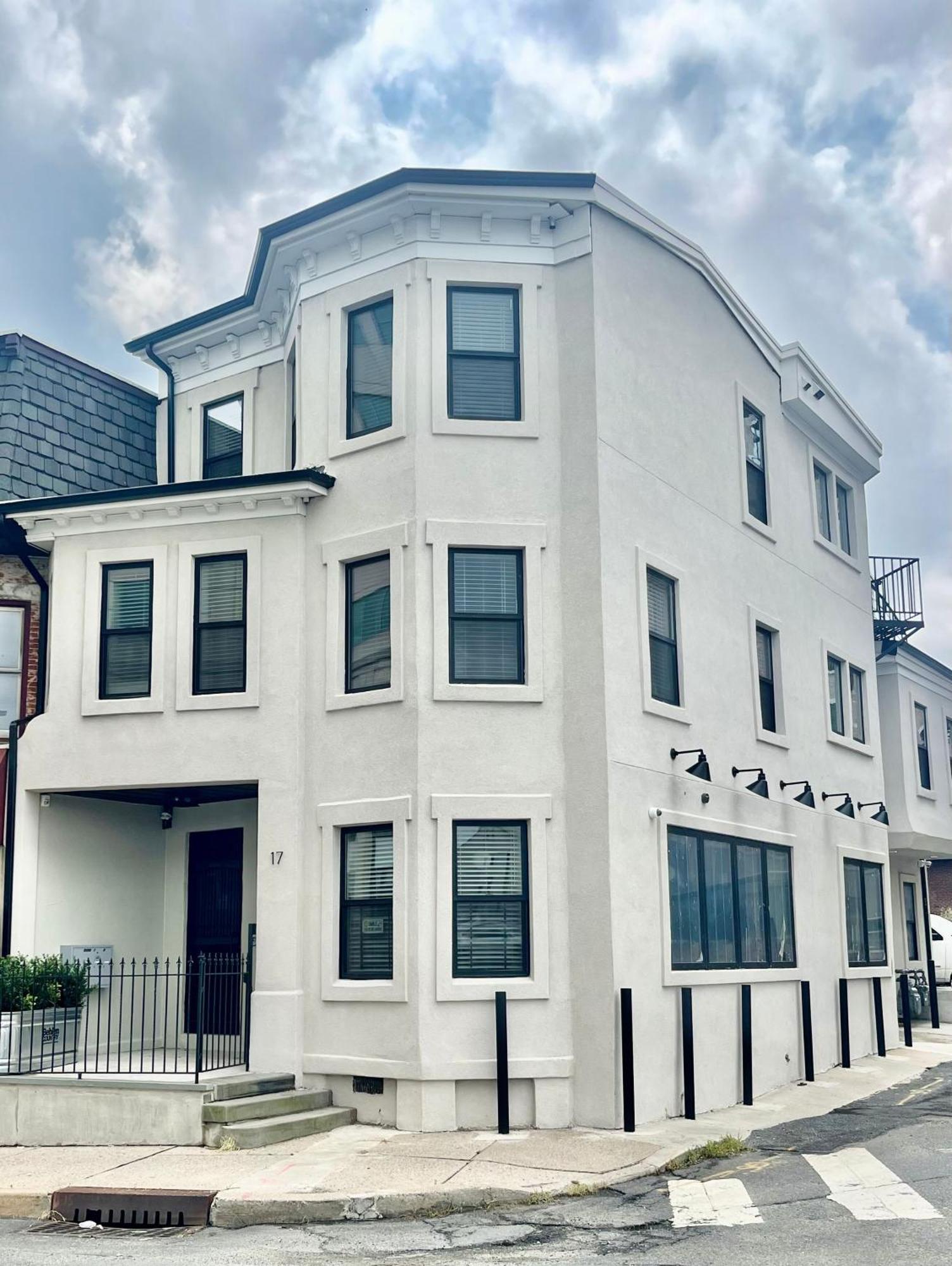 Modern Fully Renovated Suite & Loft In Downtown Trenton Exteriér fotografie